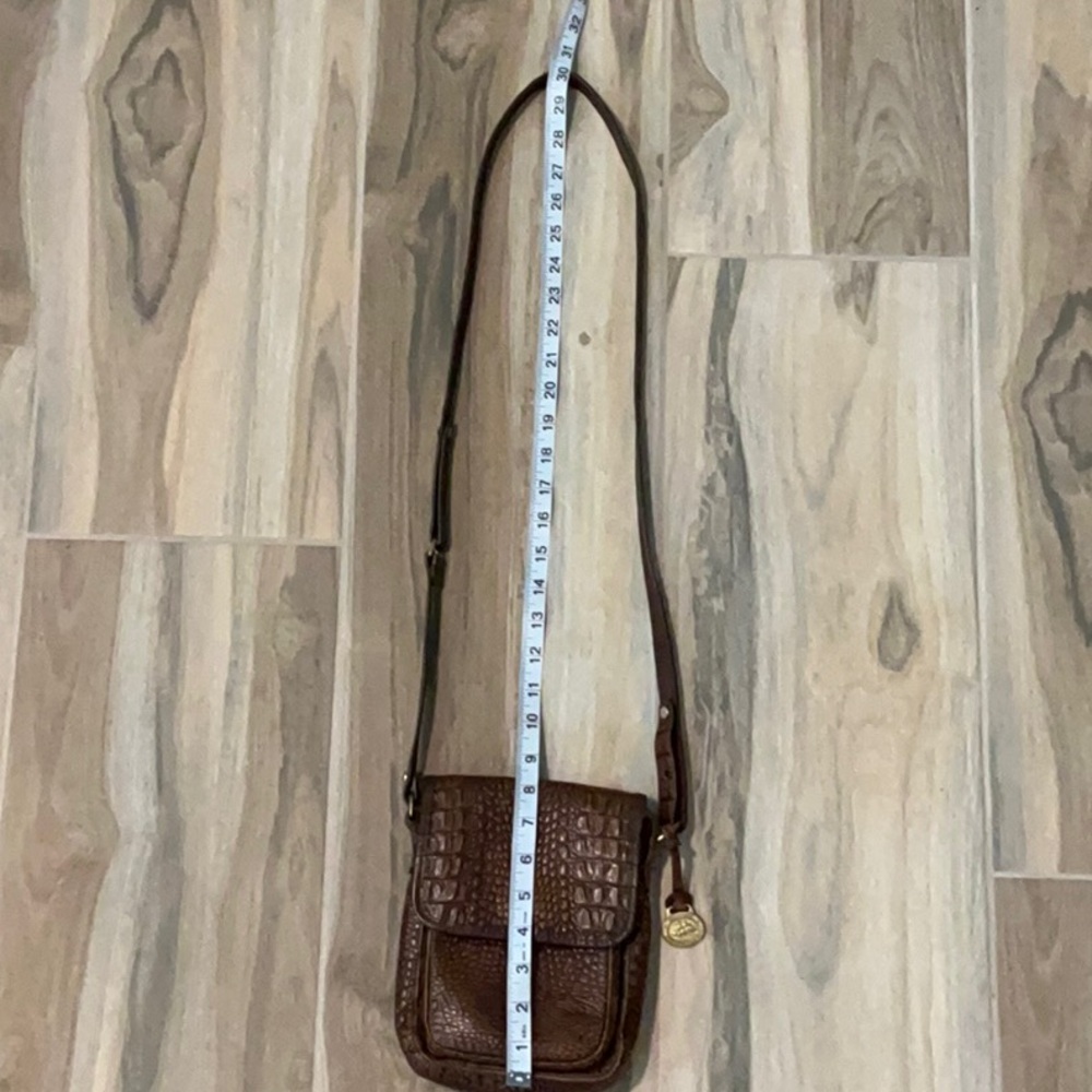 Brahmin Vintage Cross Body Bag - Picture 5 of 10